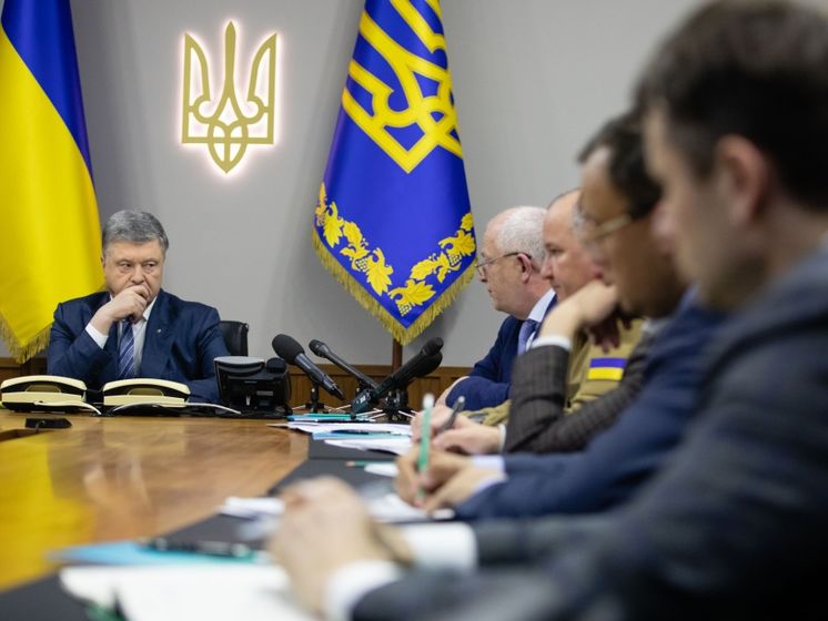 Порошенко обратился в Высшую квалификационную комиссию судей из-за решения Окружного админсуда Киева по "ПриватБанку" 