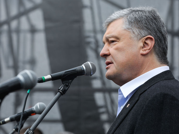 Порошенко: Я против легализации короткоствольного оружия в Украине