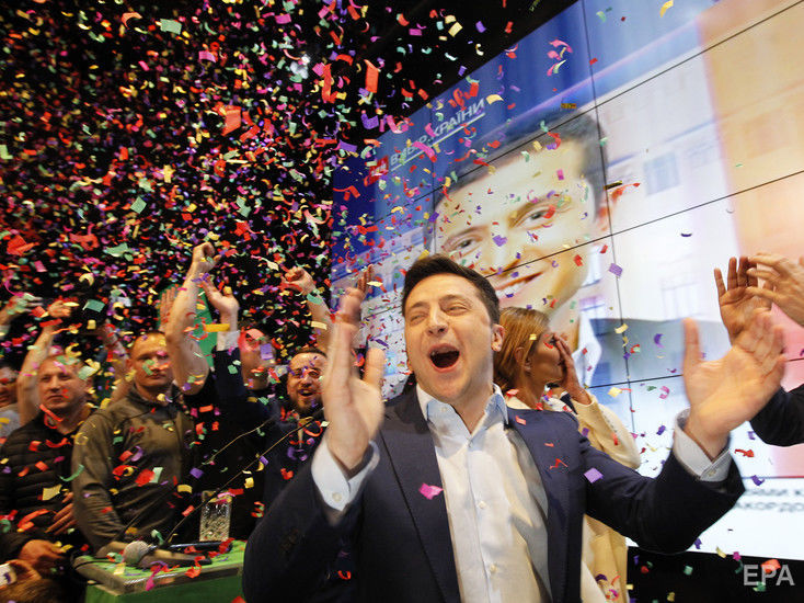 ﻿Порошенко привітав Зеленського з перемогою на виборах президента України