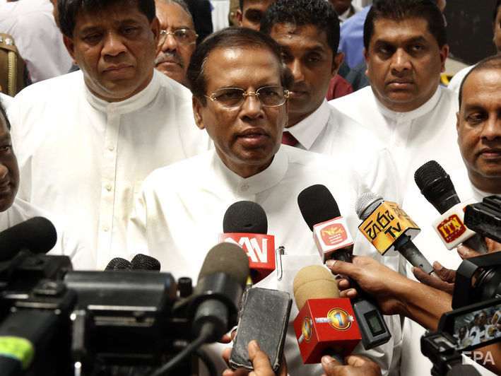 После серии взрывов в Шри-Ланке ее президент объявил о намерении уволить руководителей всех силовых ведомств