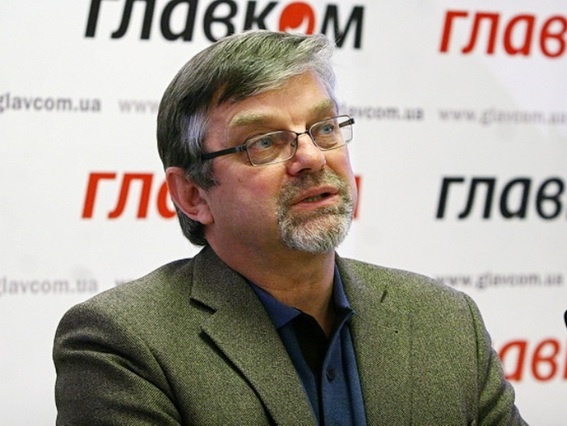 Политолог Небоженко: Выборы в Чернигове были очень грязными с обеих сторон. Опасность состоит в том, что президент выступает на одной из них