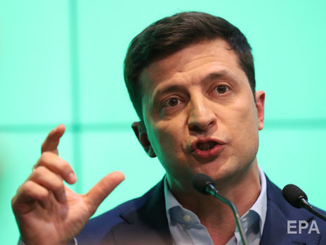 По данным обработки электронных протоколов, Зеленский побеждает на выборах президента Украины