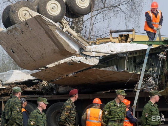 Смоленская катастрофа. Следственный комитет РФ согласился открыть Польше доступ к фрагментам Ту-154М
