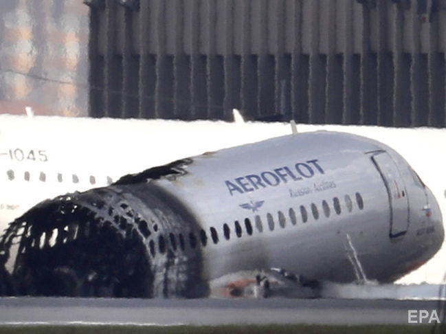 Пассажиры Sukhoi Superjet 100 погибли в Москве не из-за попыток спасти личные вещи – СМИ