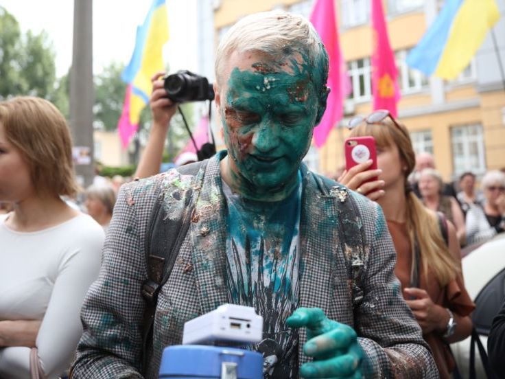 ﻿У Києві затримали чоловіка, який минулого року облив Шабуніна зеленкою – Нацполіція