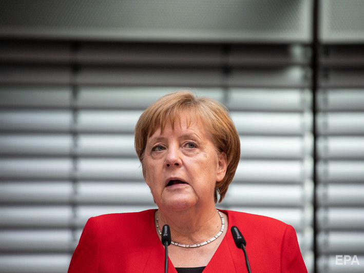Меркель и Зеленский в ходе разговора подтвердили заинтересованность в сотрудничестве в нормандском формате – правительство ФРГ