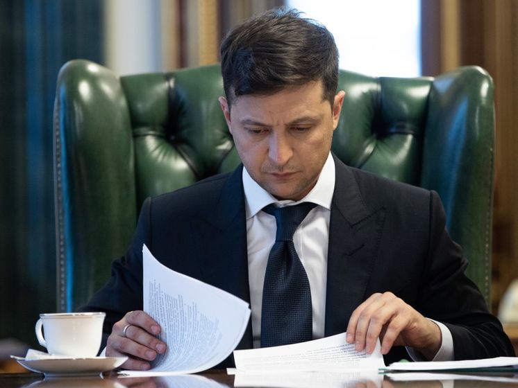 ﻿Українські громадські діячі склали перелік "червоних ліній" для Зеленського