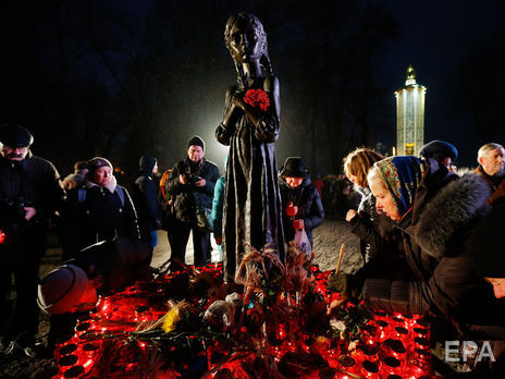 За оцінкою Інституту демографії та соціальних досліджень імені Михайла Птухи, в Україні від Голодомору померло не менше ніж 3,9 млн осіб 