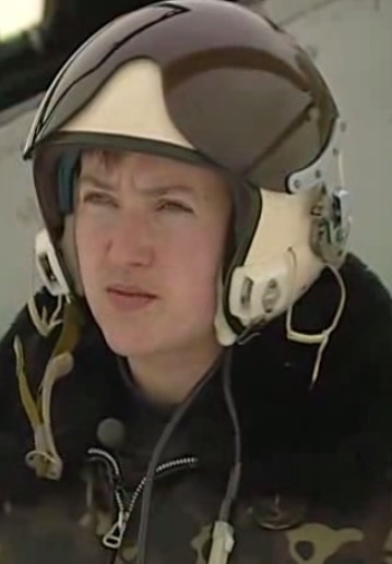 Надежда Савченко с детства мечтала стать военным летчиком. Скриншот: Військове телебачення України / YouTube