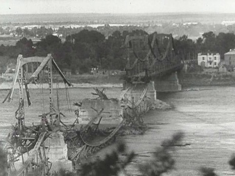 Взорванный мост через Днепр