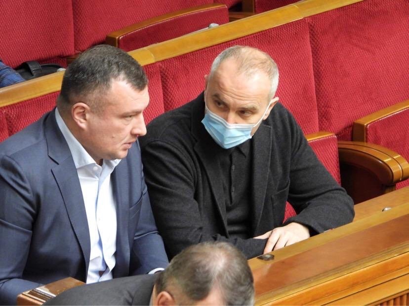 Семинский и Шуфрич в сессионном зале Рады. Фото: censor.net