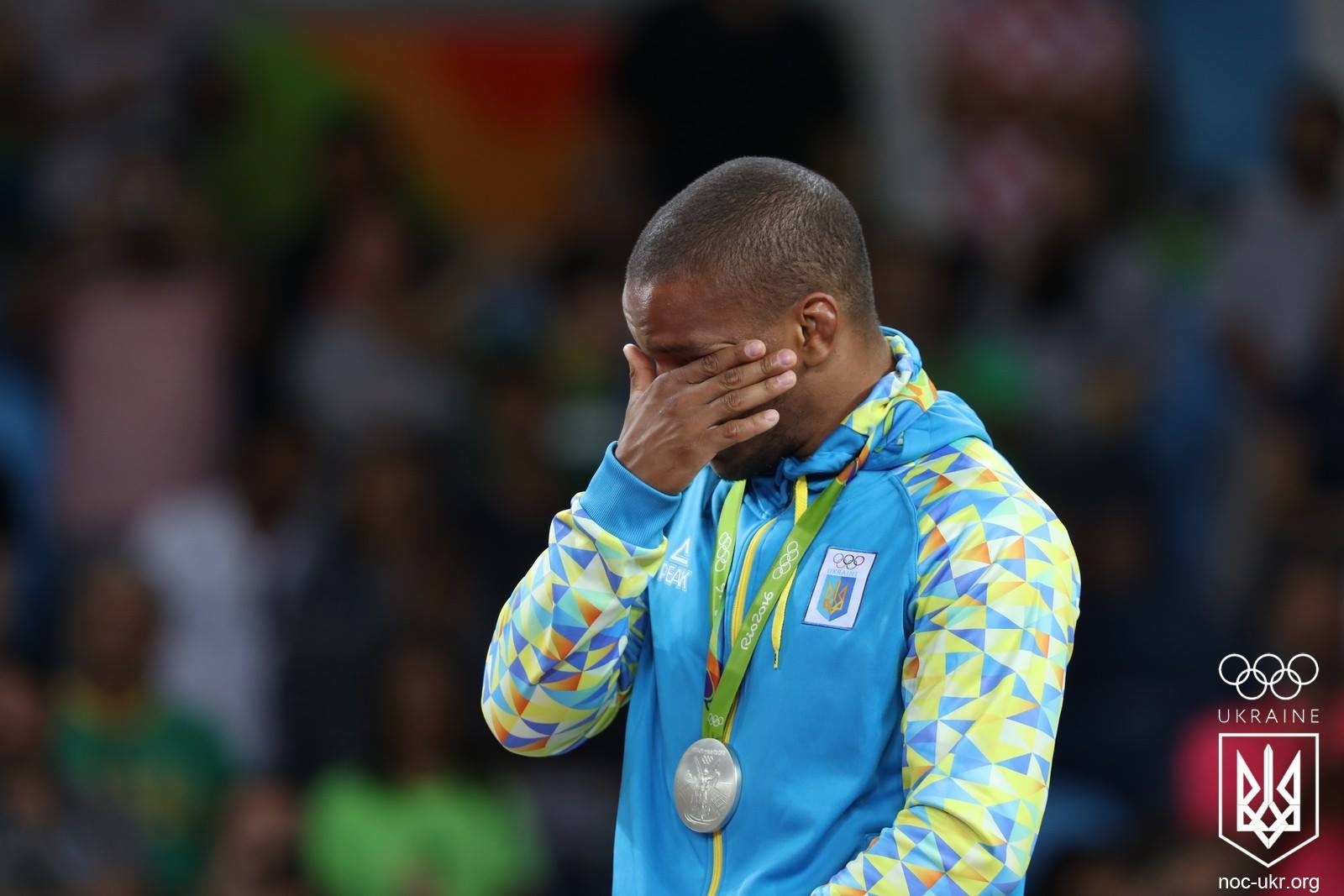 15 серпня. Борець Жан Беленюк плаче після програного фіналу Олімпійських ігор. Фото: noc-ukr.org 