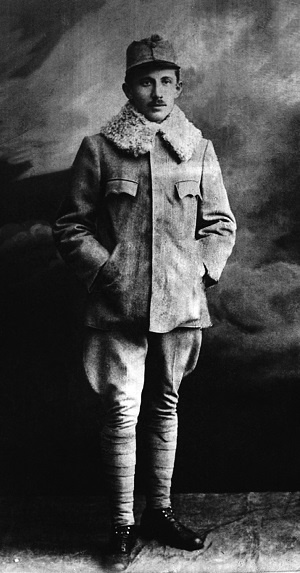 Коновалец в лагере для военнопленных возле Царицыно, Россия. 1916–1917 годы. Фото: Архив Центра исследований освободительного движения