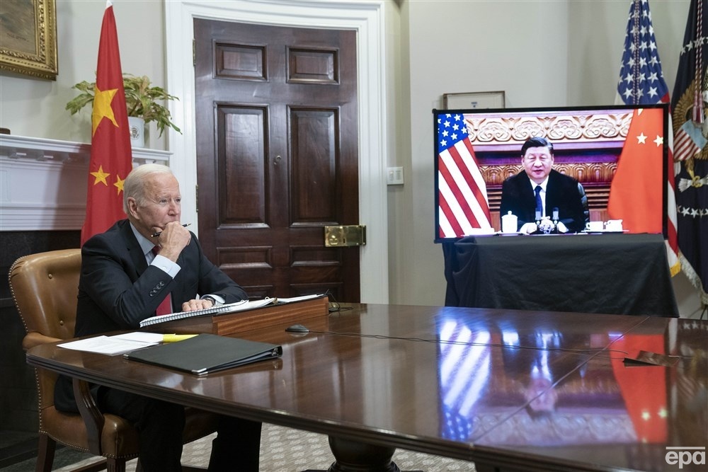 Байден и Си Цзинпин за время президентства Байдена еще не встречались лично. Фото: Сара Силбигер / ЕРА