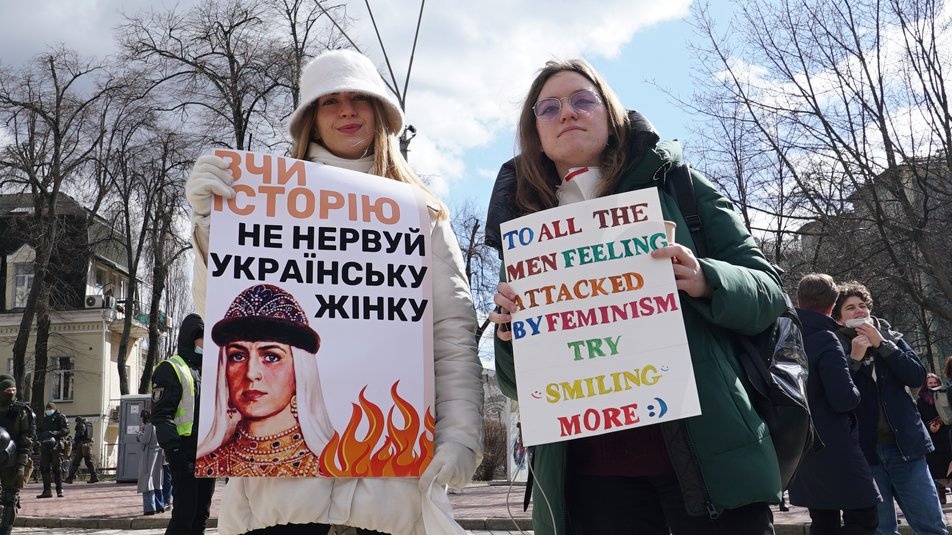 Марш жінок у Києві, 2021 рік. Фото: Оксана Сенів/suspilne.media