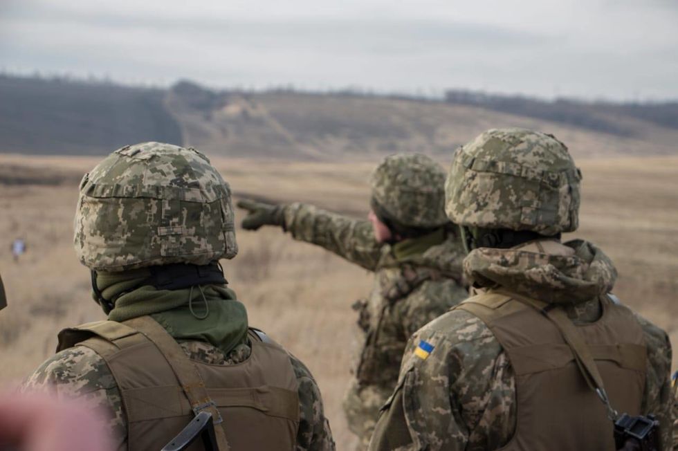 Украинские десантники готовятся начать войну и высадиться в Донбассе